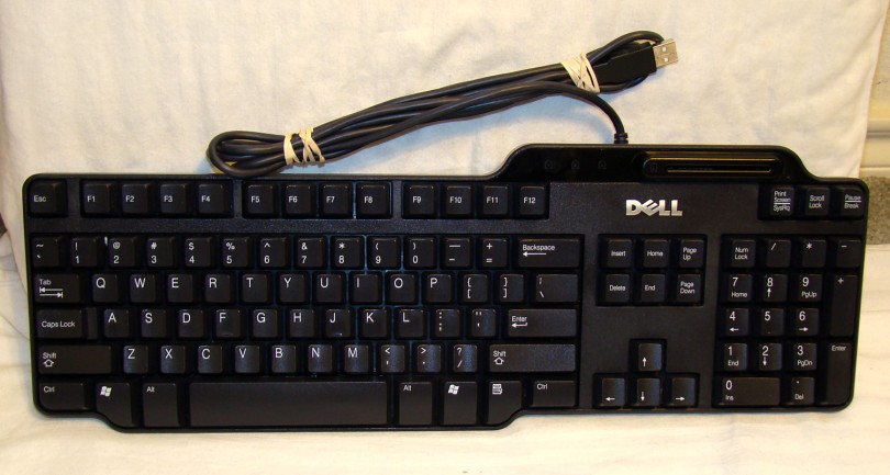 Dell USB Keyboard with Smart Card Reader RT7D60 - eBay (item 290394740212 end time Mar-19-11 08:22:16 PDT)